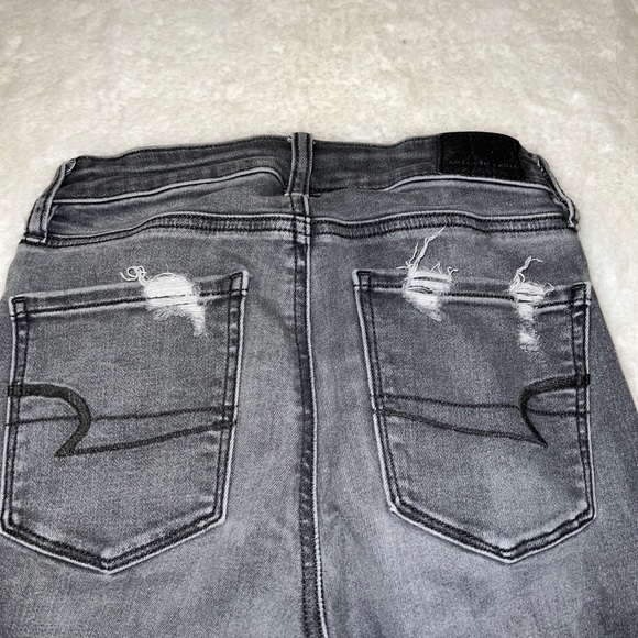 American Eagle super high rise jegging size 00 regular grey distressed style - Picture 6 of 13